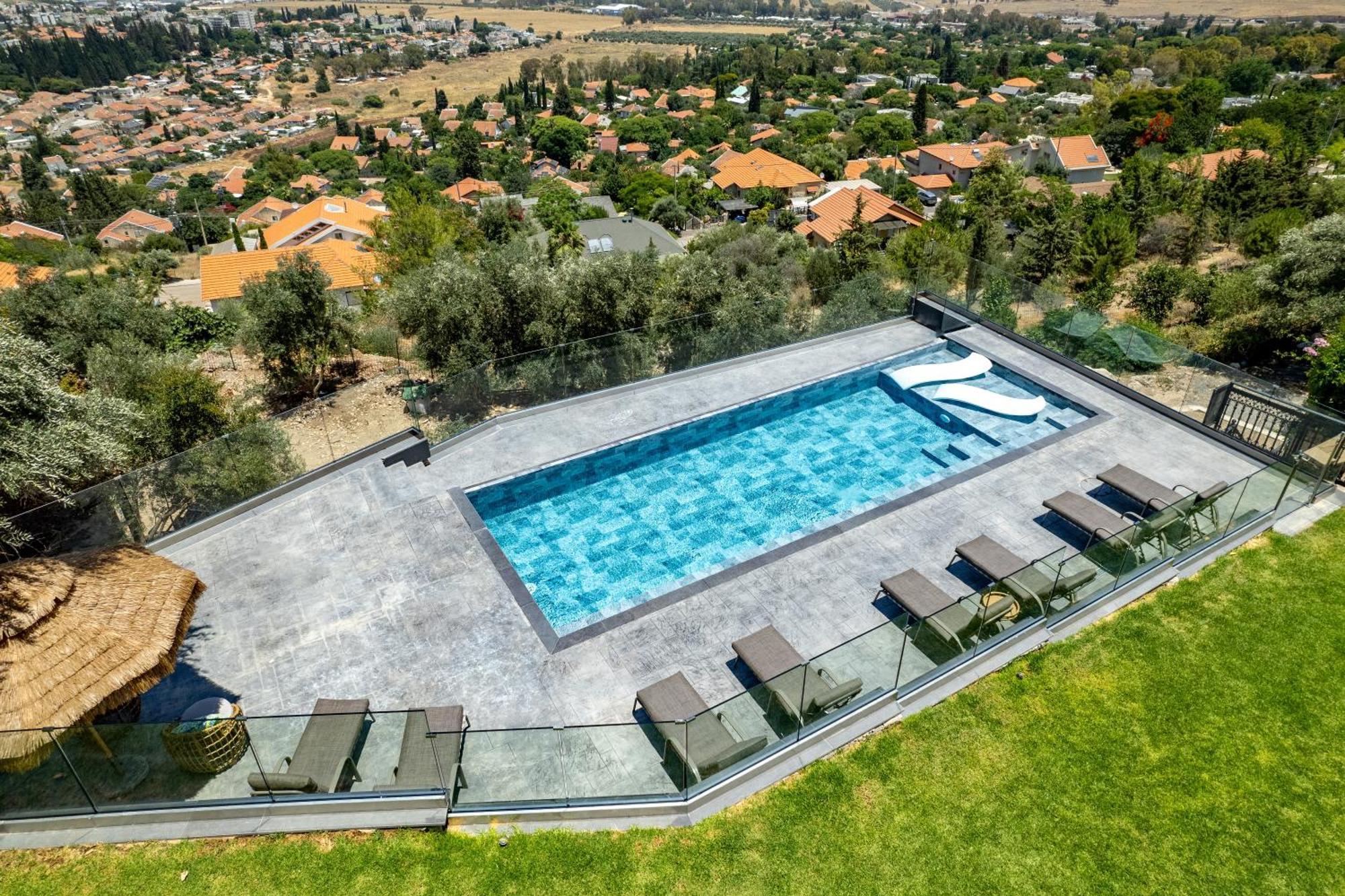 Hameiri Estate Rosh Pinna Exteriör bild